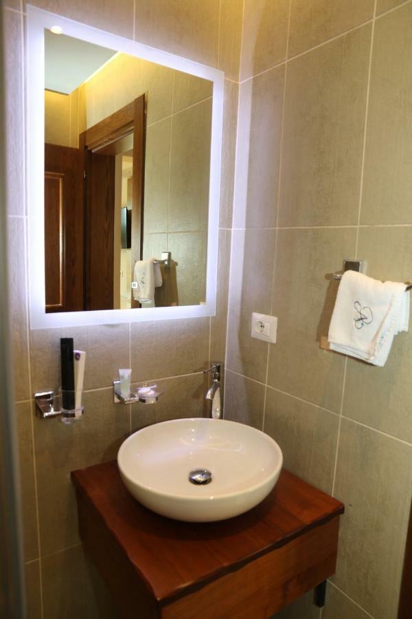 Vinea Resort Durrës 外观 照片