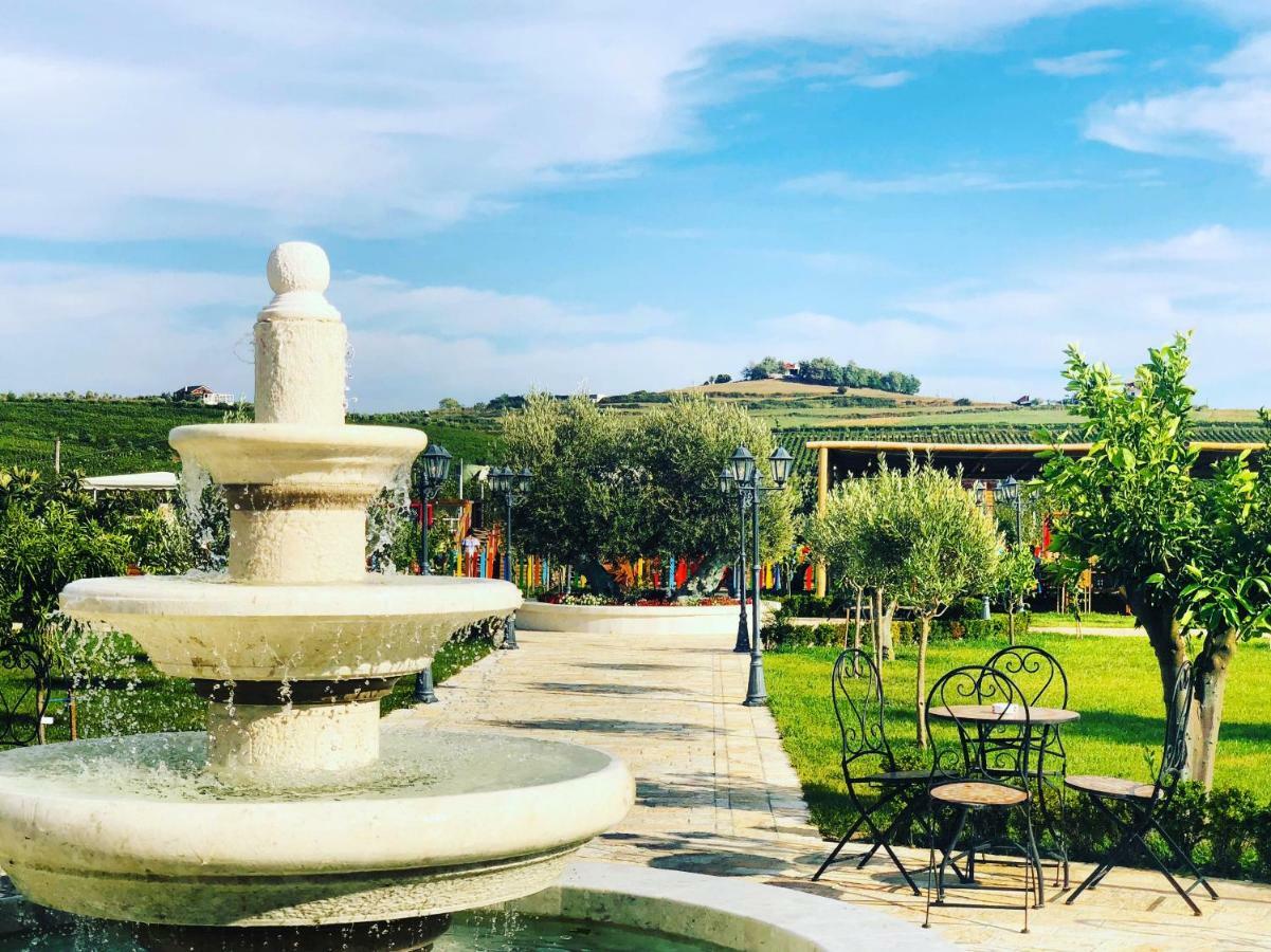 Vinea Resort Durrës 外观 照片