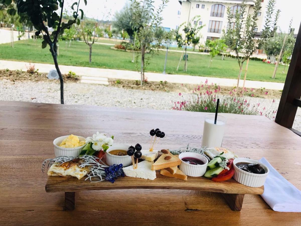 Vinea Resort Durrës 外观 照片