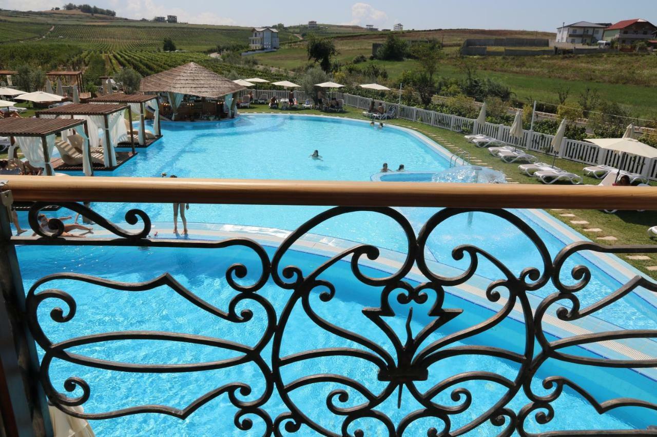 Vinea Resort Durrës 外观 照片